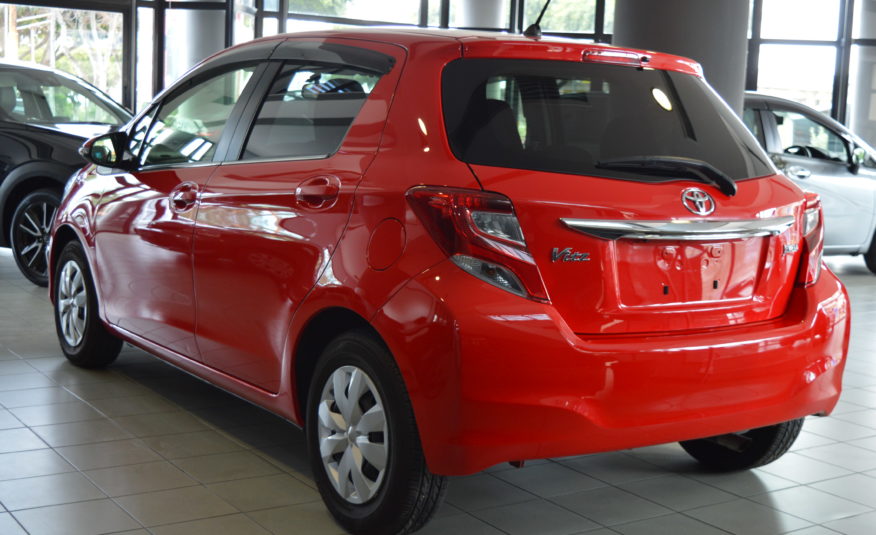 Toyota Vitz 1.3 2015