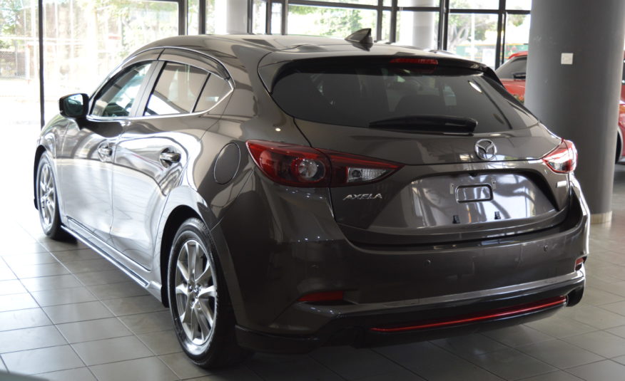 Mazda Axela 1.5 2019