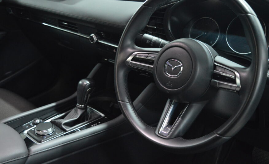 Mazda3 1.5 2020